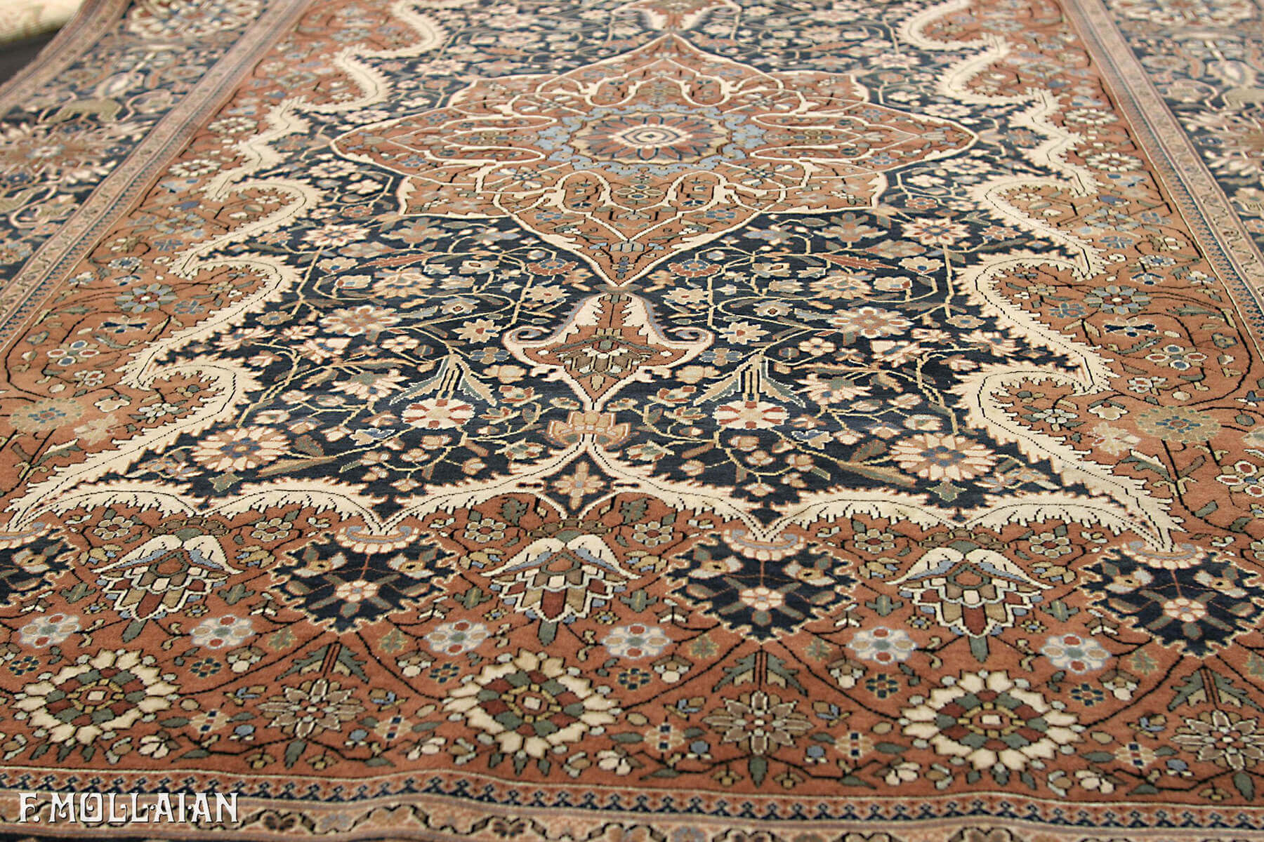 Antique Persian Kashan Mohtasham Rug n°:11052993